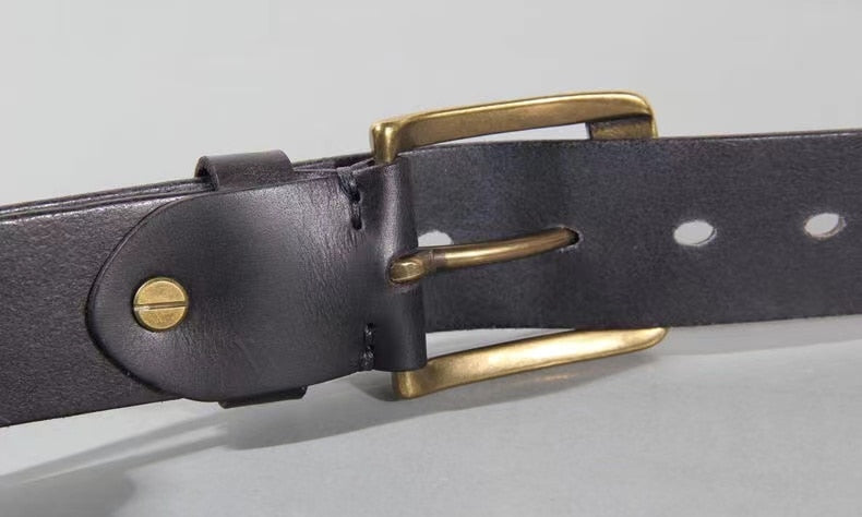 Vintage luxury handmade leather men's belt with copper buckle.